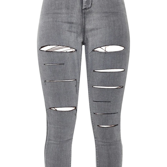 PRETTYLITTLETHING Washed  Grey Rip Ripped Disco Skinny Jeans - Picture 4 of 4